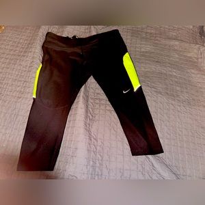 Nike Dri-fit leggings